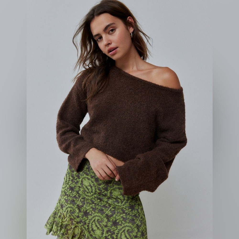 Kimchi Blue Chocolate Off-Shoulder Sweater